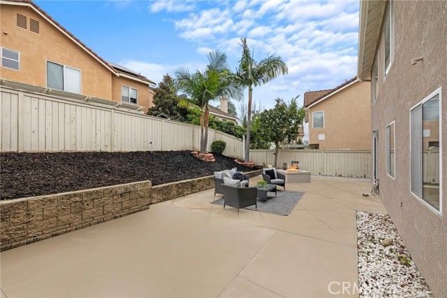 18 Cagney, Lake Forest (el Toro), CA 92610