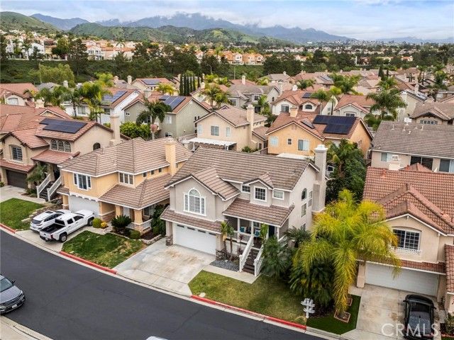 18 Cagney, Lake Forest (el Toro), CA 92610