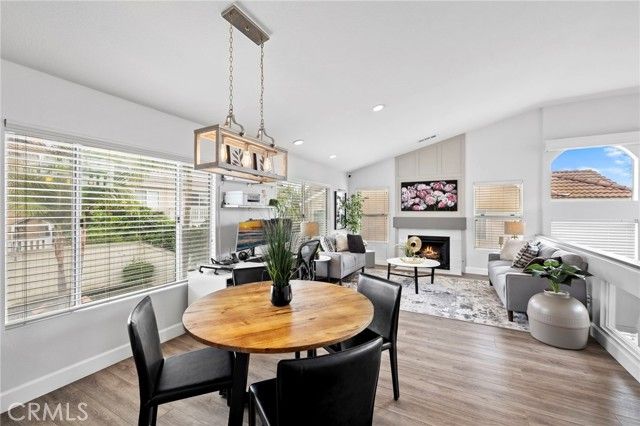 18 Cagney, Lake Forest (el Toro), CA 92610