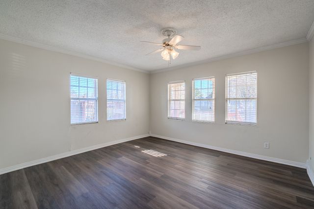 1107 Ferndale Avenue, Dallas, TX 75224