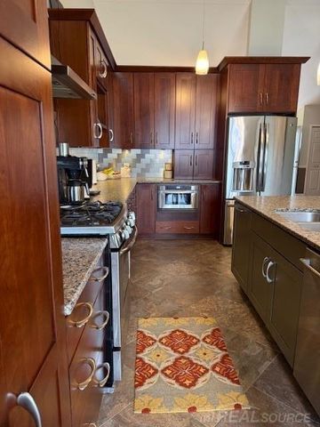 23233 Harvard Shore Drive, Clinton Twp, MI 48035