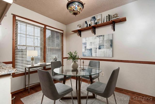 5532 S Roanoke Avenue, Springfield, MO 65810