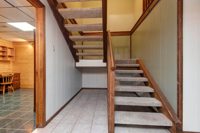 5532 S Roanoke Avenue, Springfield, MO 65810