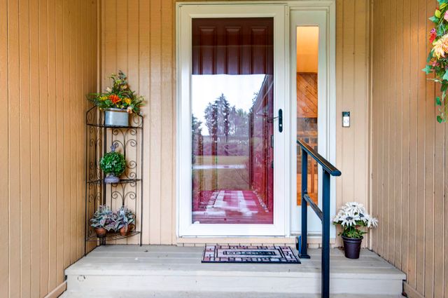 5532 S Roanoke Avenue, Springfield, MO 65810