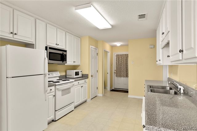 2020 Cross Creek, Tuscaloosa, AL 35404