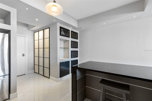 226 5TH AVENUE N 601, St Petersburg, FL 33701