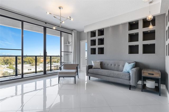 226 5TH AVENUE N 601, St Petersburg, FL 33701