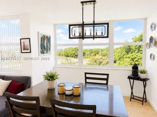 1100 Saint Charles Pl 504, Pembroke Pines, FL 33026