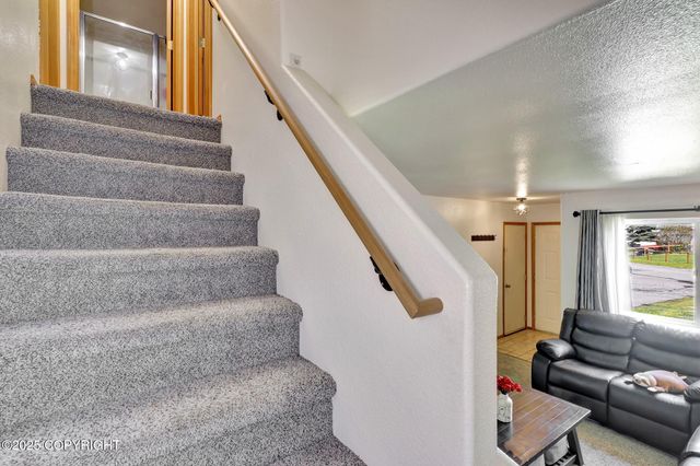 4160 Crannog Street, Anchorage, AK 99502