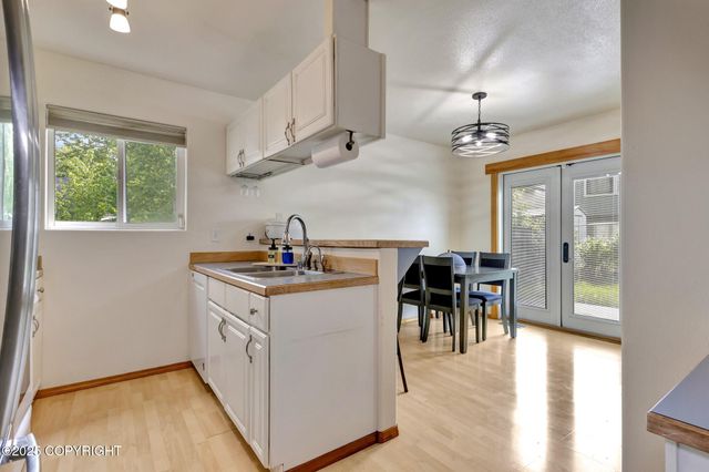 4160 Crannog Street, Anchorage, AK 99502