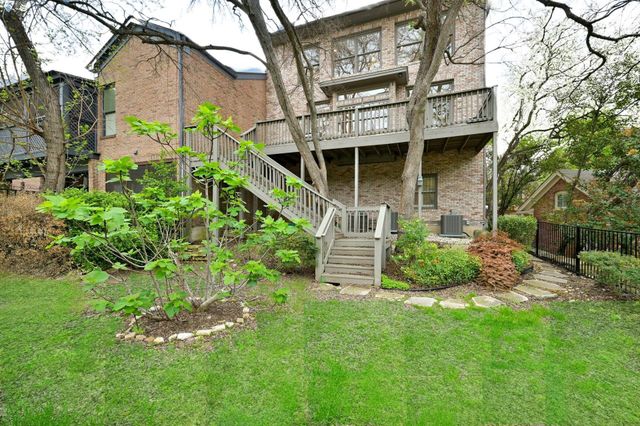 2712 Hillview Green LN, Austin, TX 78703