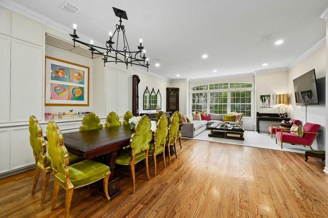 2712 Hillview Green LN, Austin, TX 78703