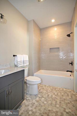 108 ALLWEIN DRIVE, Lebanon, PA 17042