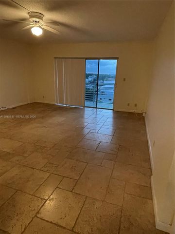 2900 NE 30th St A-7, Fort Lauderdale, FL 33306