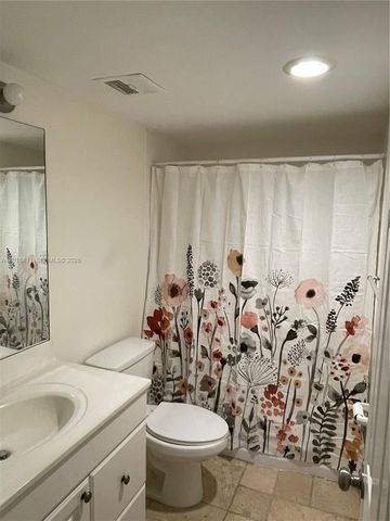 2900 NE 30th St A-7, Fort Lauderdale, FL 33306