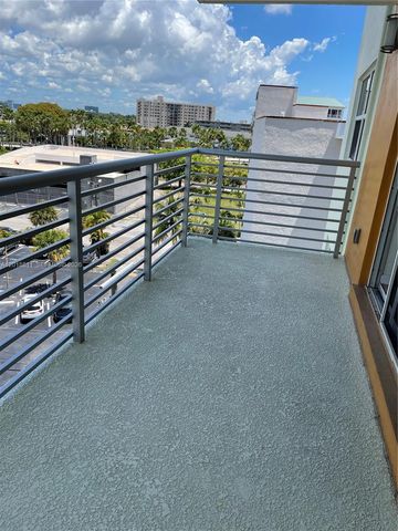 2900 NE 30th St A-7, Fort Lauderdale, FL 33306