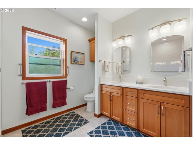 1616 Se 87TH Ave, Portland, OR 97216