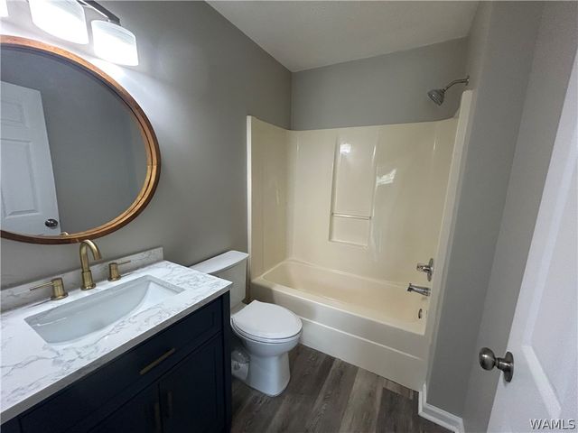 3232 Alpine PL, Tuscaloosa, AL 35405