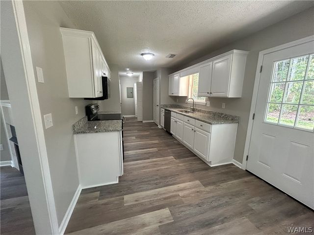 3232 Alpine PL, Tuscaloosa, AL 35405