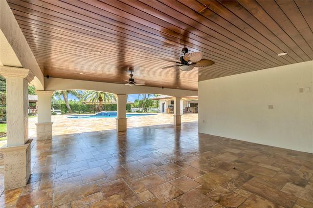 6300 SW 190th Ave, Southwest Ranches, FL 33332