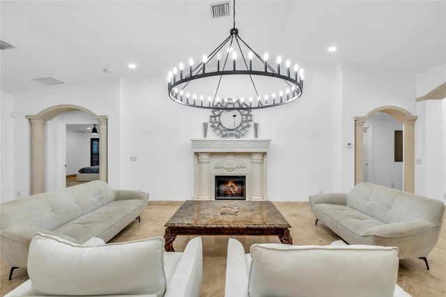 6300 SW 190th Ave, Southwest Ranches, FL 33332