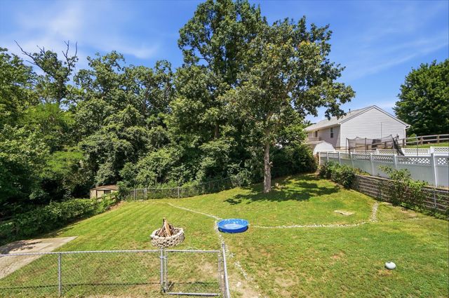 2218 Gribble Drive, Covington, KY 41017