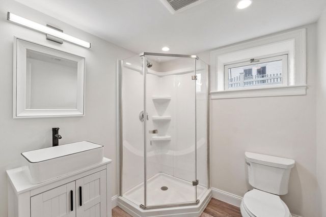 329 Warren, Waltham, MA 02453