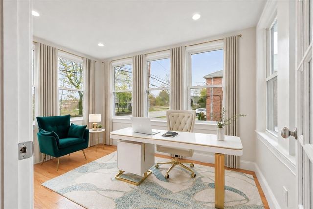 329 Warren, Waltham, MA 02453