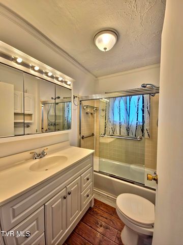 1009 Riverside Avenue, Kingsport, TN 37660