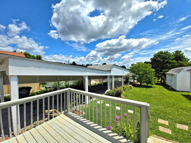 1009 Riverside Avenue, Kingsport, TN 37660