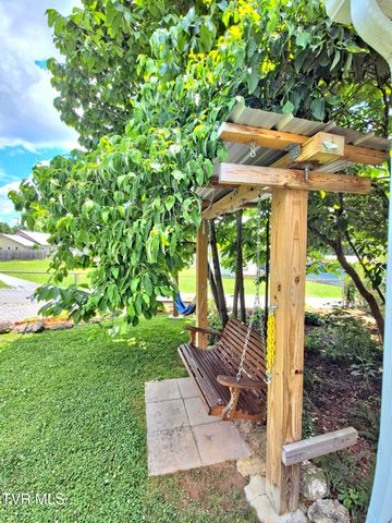 1009 Riverside Avenue, Kingsport, TN 37660