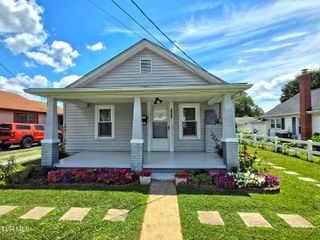 1009 Riverside Avenue, Kingsport, TN 37660