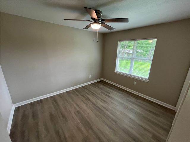 405 Highcrest Drive, Dallas, TX 75232