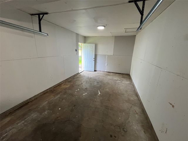 405 Highcrest Drive, Dallas, TX 75232