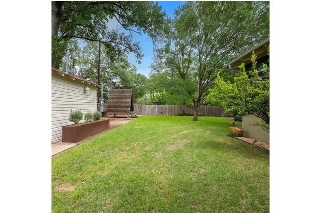 4909 Woodview Ave, Austin, TX 78756