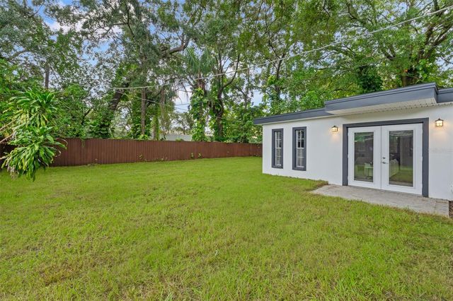 1715 N ALEXANDER ROAD, Tampa, FL 33603