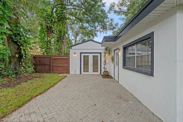 1715 N ALEXANDER ROAD, Tampa, FL 33603
