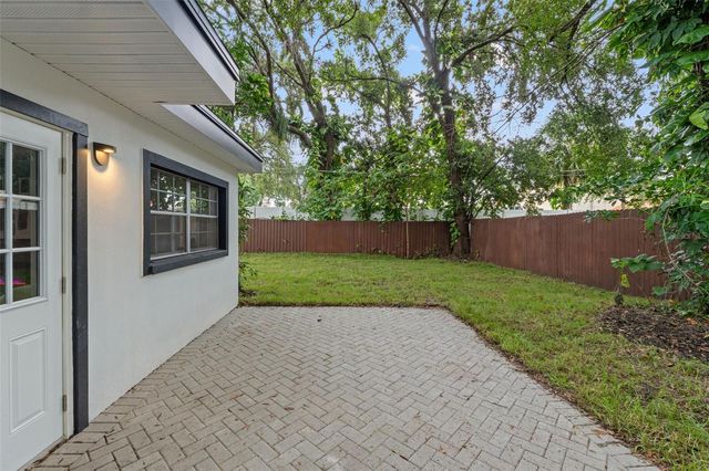 1715 N ALEXANDER ROAD, Tampa, FL 33603