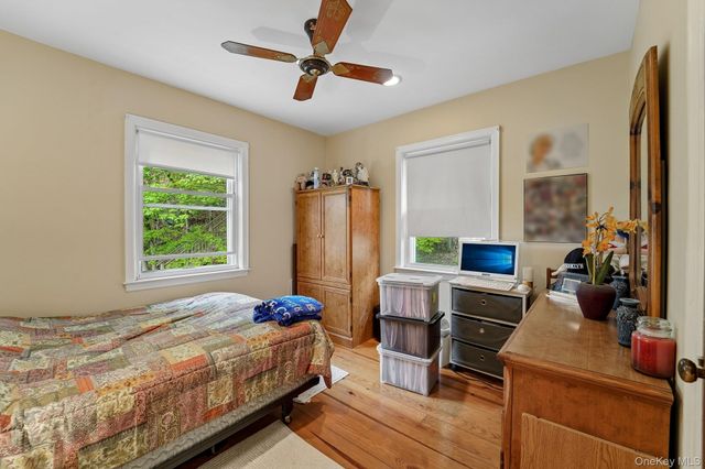 1 Brook Court, Greenwood Lake, NY 10925