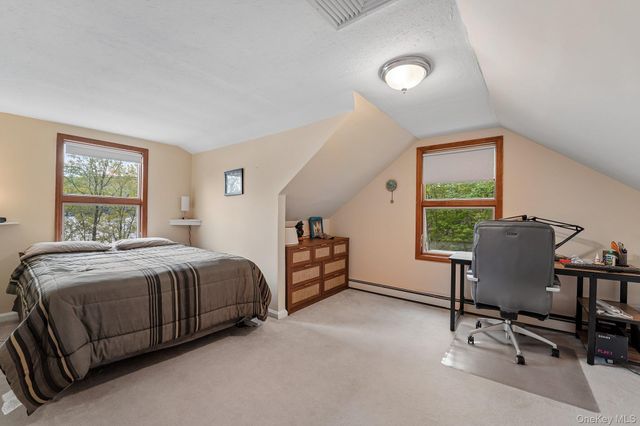 1 Brook Court, Greenwood Lake, NY 10925