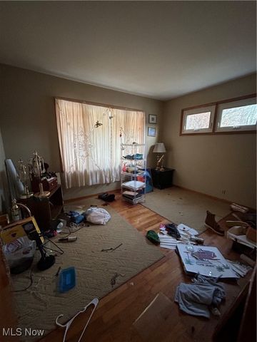 2575 Joyce Hill Road SW, New Philadelphia, OH 44663