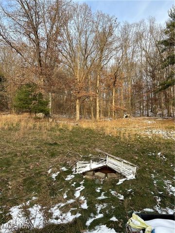 2575 Joyce Hill Road SW, New Philadelphia, OH 44663