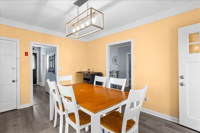 14 Lucas Avenue, Newport, RI 02840