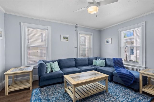 14 Lucas Avenue, Newport, RI 02840