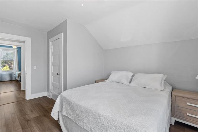 14 Lucas Avenue, Newport, RI 02840