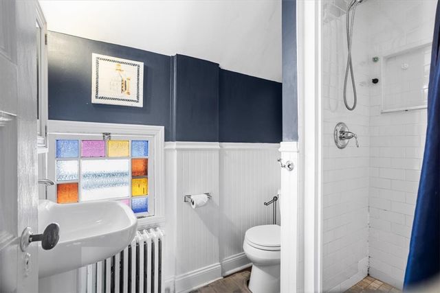 14 Lucas Avenue, Newport, RI 02840