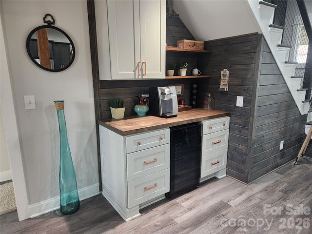 8320 Drena Drive, Sherrills Ford, NC 28673