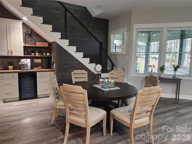 8320 Drena Drive, Sherrills Ford, NC 28673