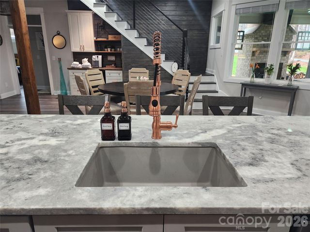 8320 Drena Drive, Sherrills Ford, NC 28673