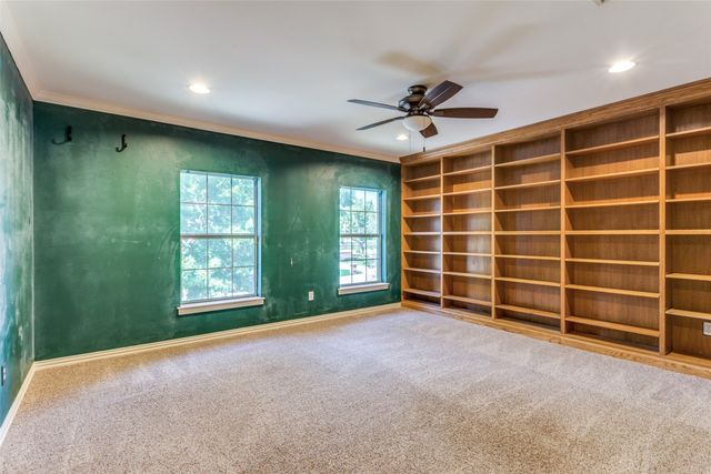 1309 Wedgewood Drive, Cleburne, TX 76033